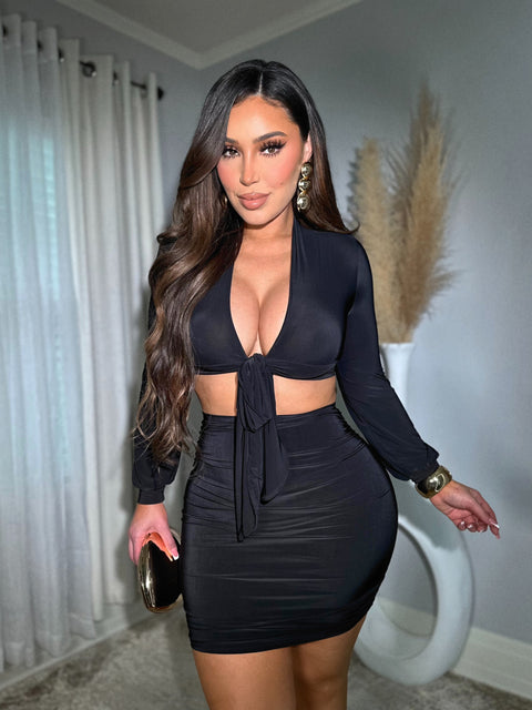 Devina Black Set