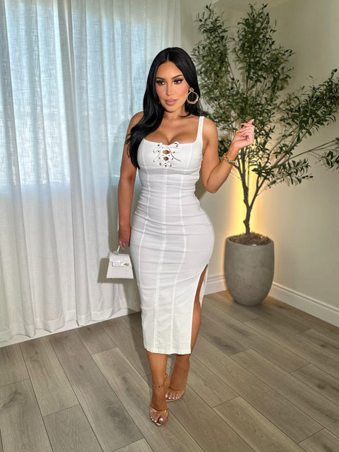Melie Medi White Dress